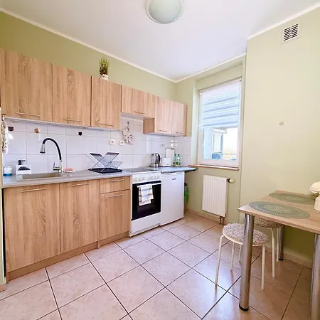 Reja Cozy Comfort By Bookinghost Apartment