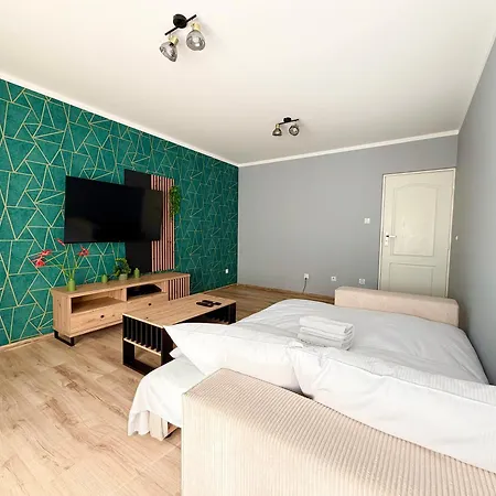 Reja Cozy Comfort By Bookinghost Apartment *