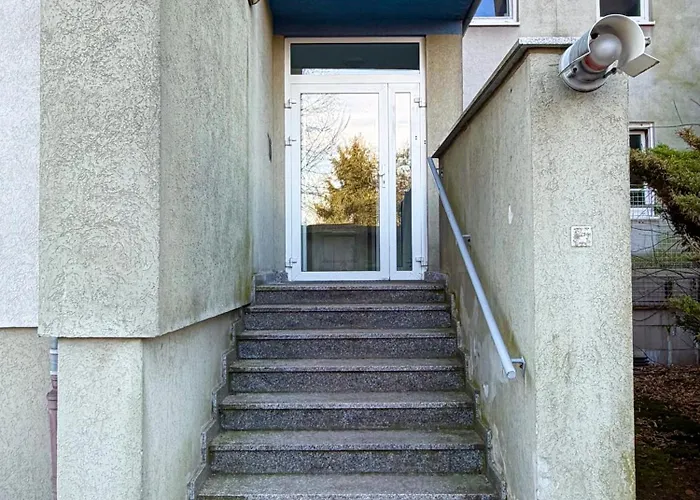 Reja Cozy Comfort By Bookinghost