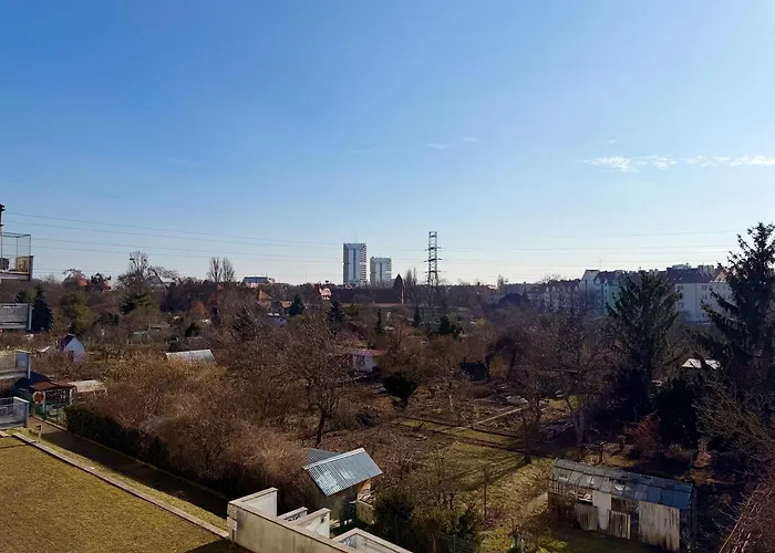 Reja Cozy Comfort By Bookinghost Apartment