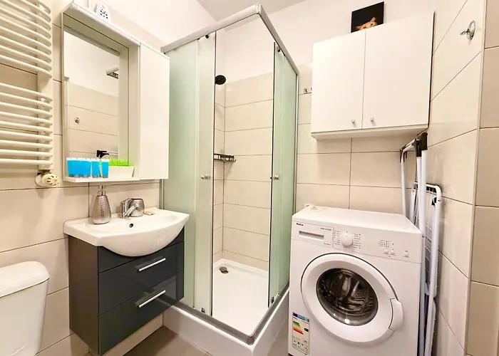 Apartment Reja Cozy Comfort By Bookinghost Wroclaw