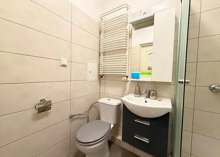 Reja Cozy Comfort By Bookinghost Apartment